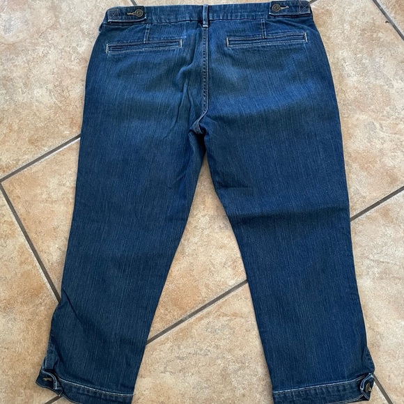 Old Navy 2001 “The Diva” Cropped Jeans (Size 12) Slimming Low-Rise - Picture 8 of 8
